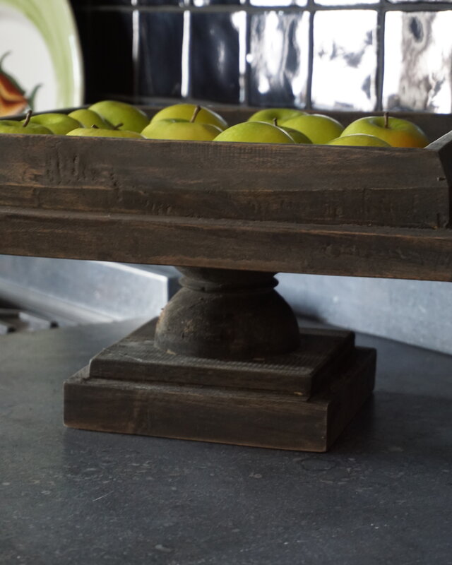 Rene Houtman Houten Tray Op Voet L40 x B40 x H22 cm