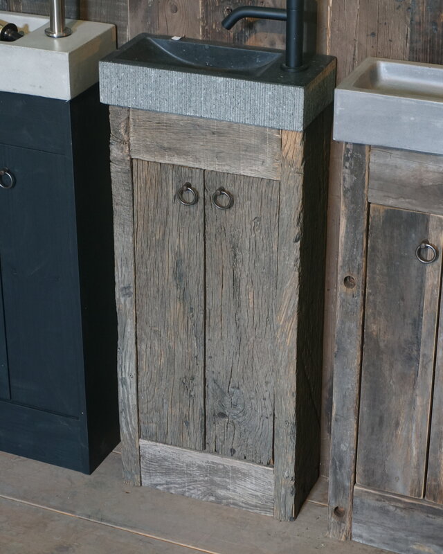 Rene Houtman Landelijk Oud Eikenhouten Geborsteld Toiletmeubel + Fontein D.grey