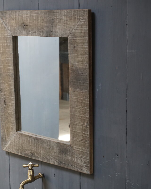 Rene Houtman Eikenhouten Badkamer Spiegel L65xB55xD2 cm
