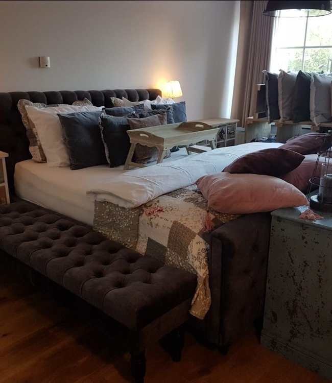 Rene Houtman Darlton Adore Ledikant Gecapitonneerd D. Grey