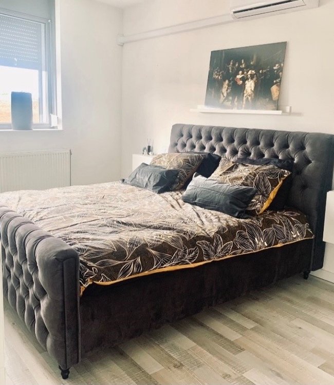 Rene Houtman Darlton Adore Ledikant Gecapitonneerd D. Grey