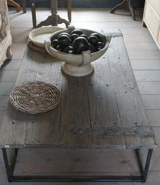Rene Houtman Salontafel Antieke Oude Deur India L170 cm