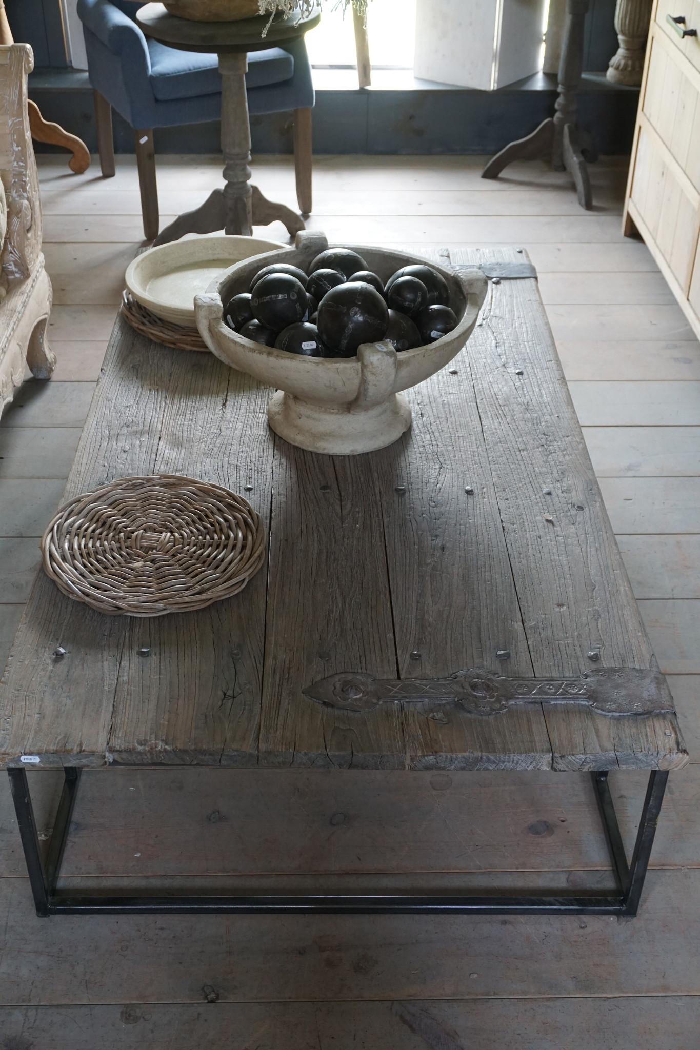 Rene Houtman Salontafel Antieke Oude Deur India L170 cm