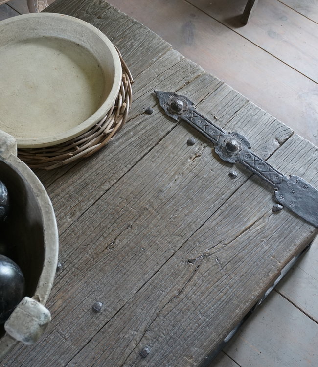 Rene Houtman Salontafel Antieke Oude Deur India L170 cm