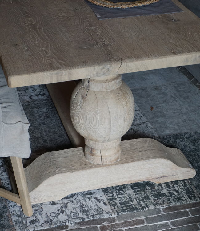 Rene Houtman Eetkamertafel Oud Eiken Bolpoot Tense - Kies Maat