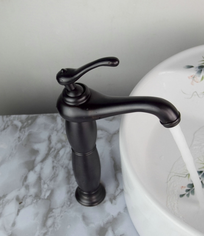 Rene Houtman Klassieke Bronzen Wastafelkraan - H290 MM