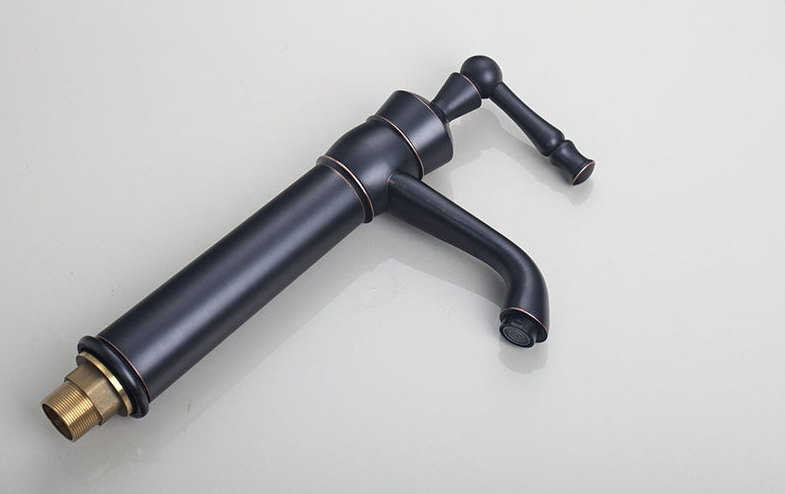 Rene Houtman Vintage Bronzen Wastafelkraan - H330 MM