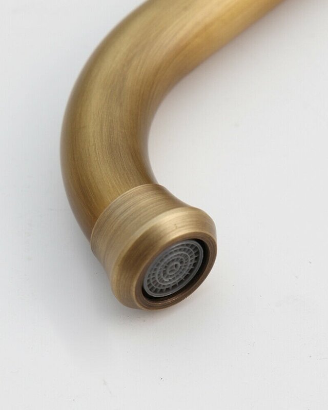 Rene Houtman Landelijke Wastafelkraan Brons - H34,5 cm