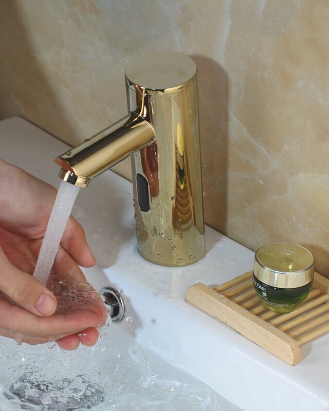Rene Houtman Gouden Kraan Met Sensor - H17,5 cm