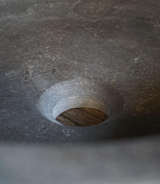 Rene Houtman Hardstenen Waskom Rond Steen gekapt - L40 cm