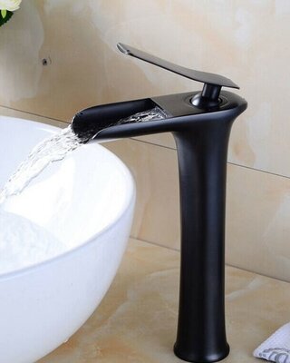 Rene Houtman Zwarte Watervalkraan - H27,5 cm