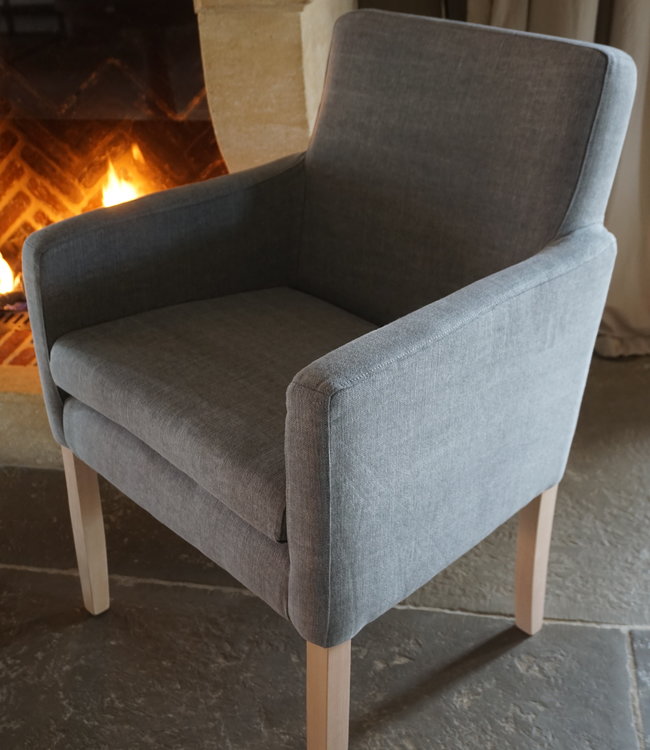 Rene Houtman Eetkamerstoel Stof Bas + Vaste Hoes