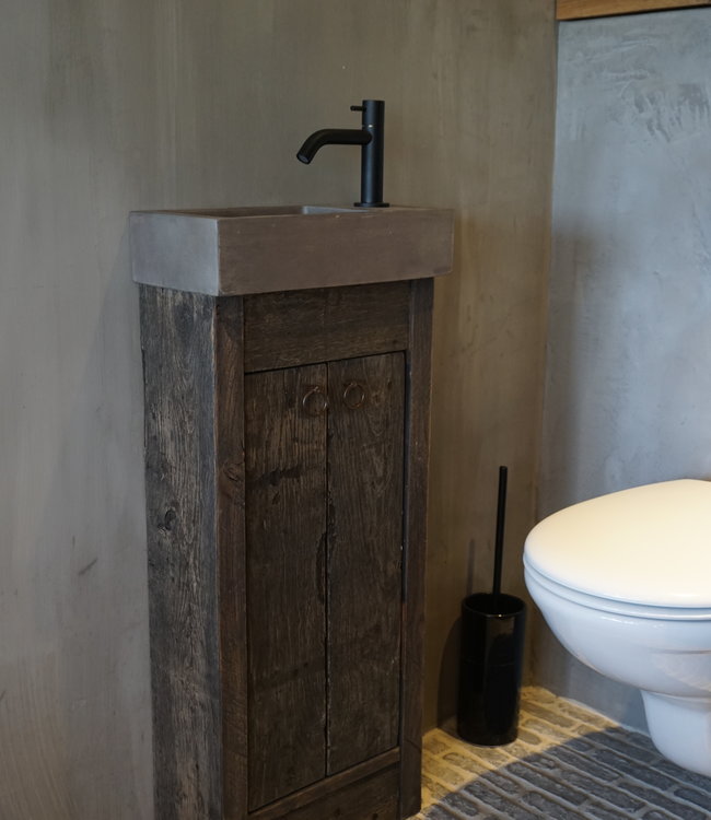 Megalopolis ten tweede Nieuwsgierigheid Robuust oud houten toiletmeubel + fontein 90 x 38 cm | Rene Houtman | -  Rene Houtman