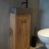 Rene Houtman Oud eikenhouten landelijk toiletmeubel + fontein dark grey Rene Houtman Oud eikenhouten landelijk toiletmeubel + fontein dark grey