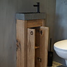 Rene Houtman Oud eikenhouten geschaafd toiletmeubel + gefrijnd natuursteen Rene Houtman Oud eikenhouten geschaafd toiletmeubel + gefrijnd natuursteen
