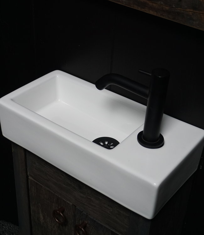 Rene Houtman Toiletmeubel Zwevend Oud Eikenhout +Fontein Keramiek Wit