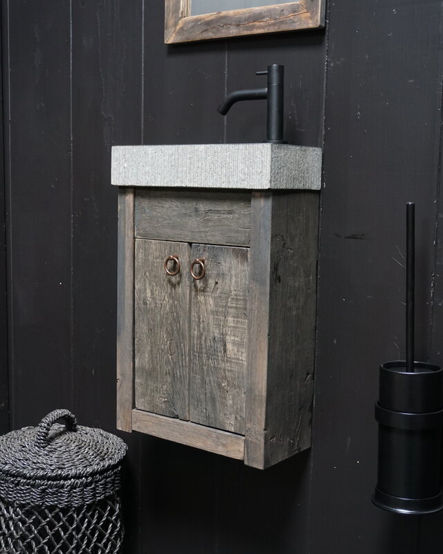 Rene Houtman Toiletmeubel Zwevend Oud Eikenhout + Natuursteen Gefrijnd