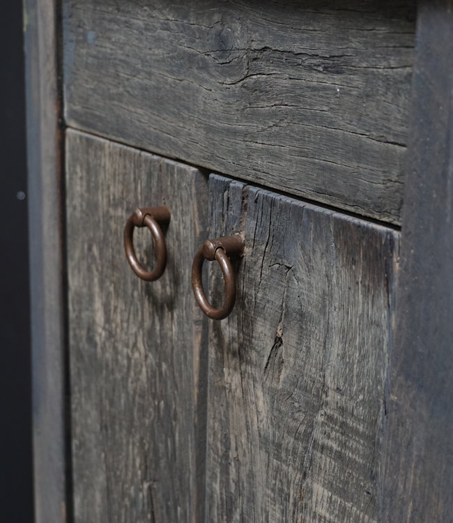 Rene Houtman Toiletmeubel Zwevend Oud Eikenhout + Natuursteen Gefrijnd