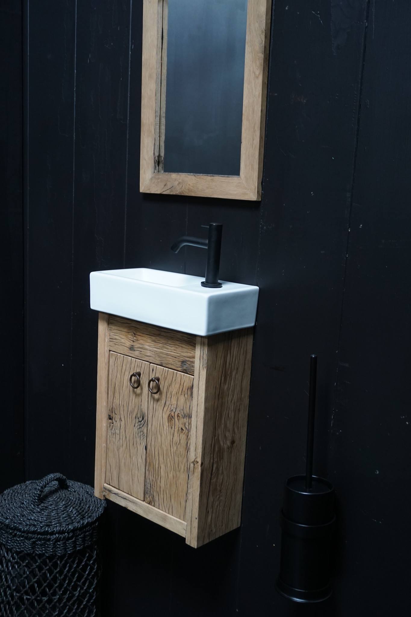 Rene Houtman Toiletmeubel Geschaafd Zwevend Oud Eikenhout - Wit Keramiek