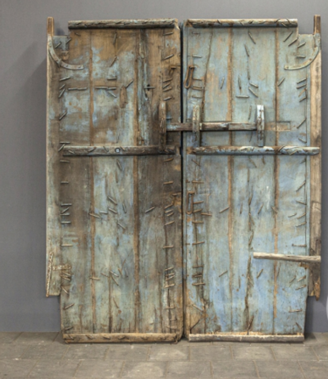 Be-Uniq Oude Originele Deur uit India - H243 x B205 x D14 cm