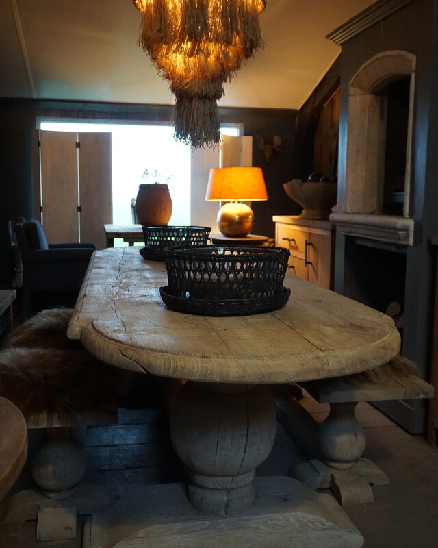 Rene Houtman Kloostertafel Oud Eiken Ovaal - Bolpoot - Kies Maat