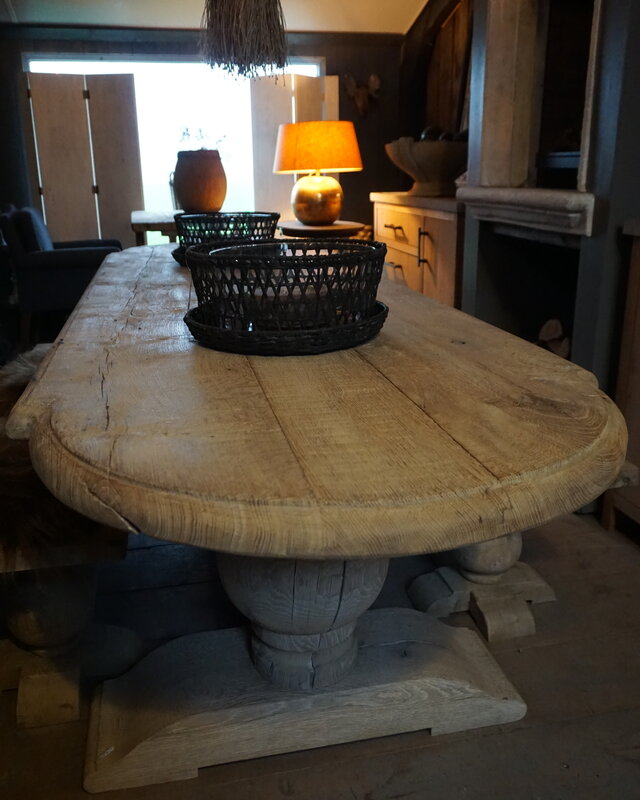 Rene Houtman Kloostertafel Oud Eiken Ovaal - Bolpoot - Kies Maat