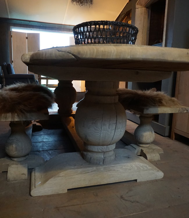 Rene Houtman Kloostertafel Oud Eiken Ovaal - Bolpoot - Kies Maat