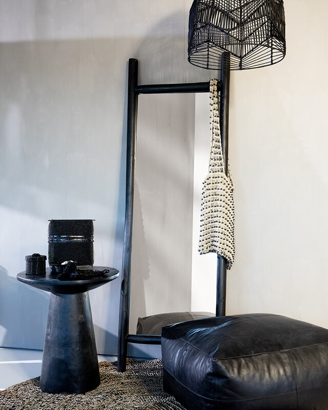 Bazar Bizar The Collectors Pouffe - Zwart - H30 cm