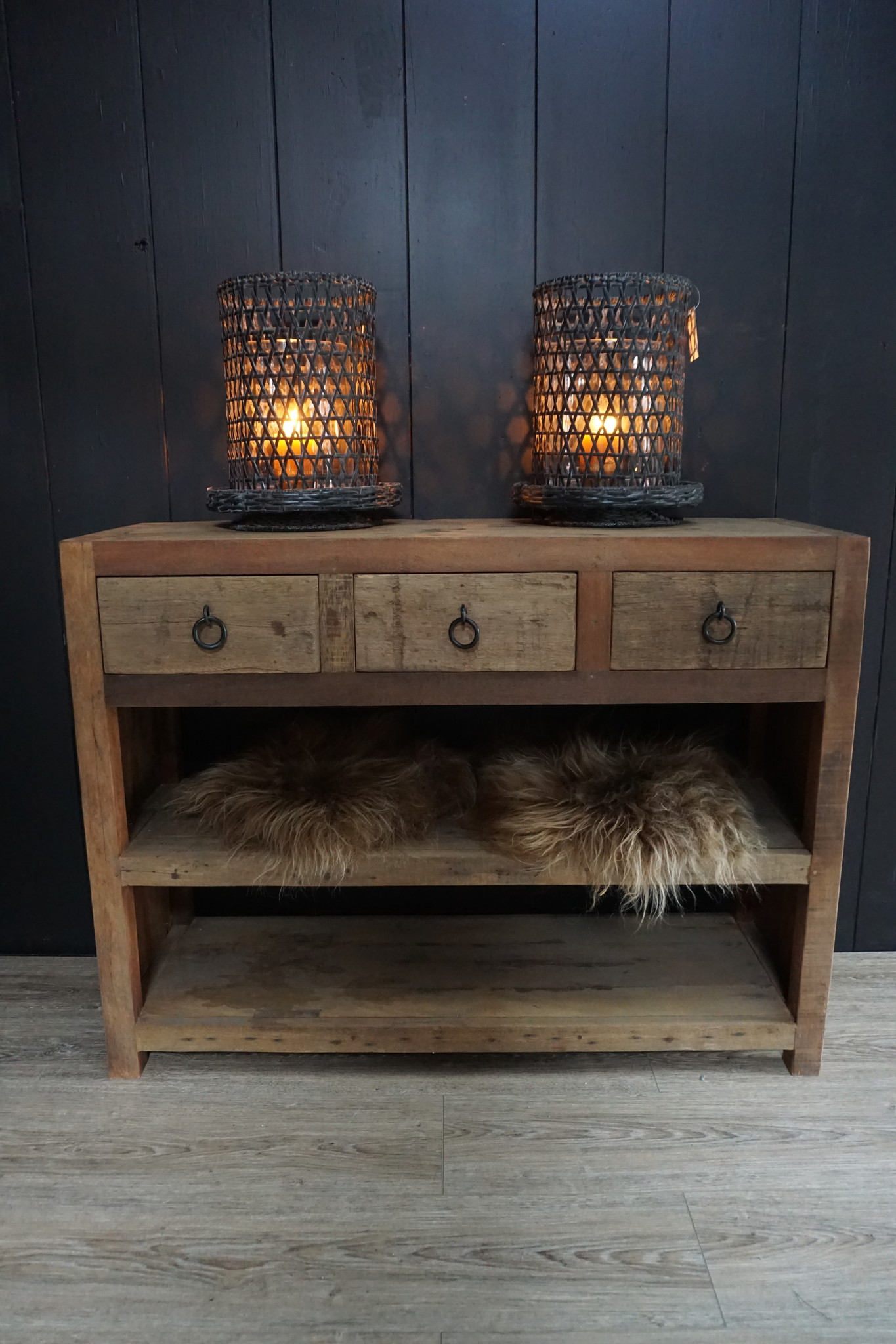 Rene Houtman Sidetable Oud Teak 3-lades L120 x D41 x H90 cm
