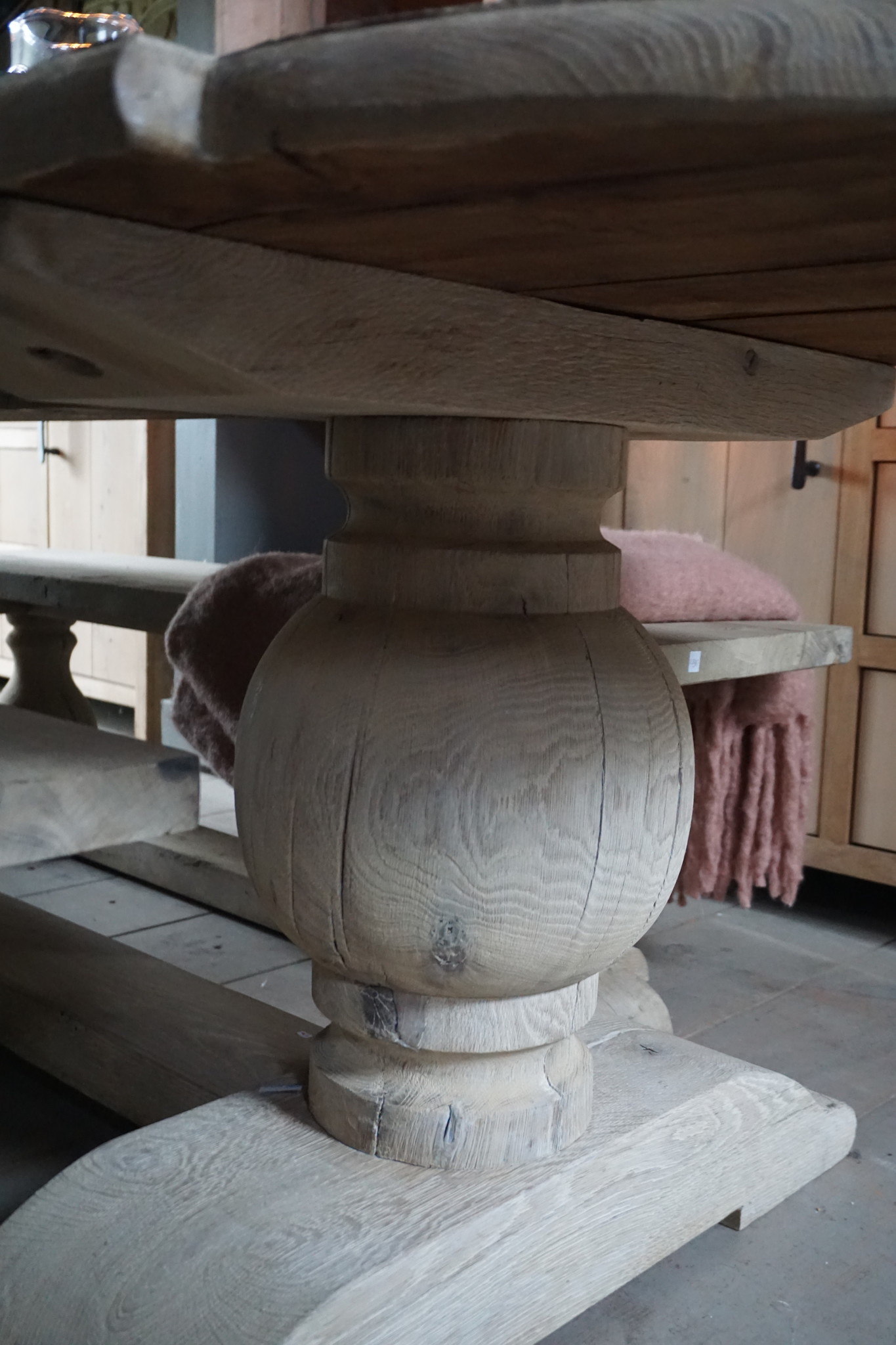 Rene Houtman Kloostertafel Oud Eiken Ovaal - Bolpoot - Kies Maat