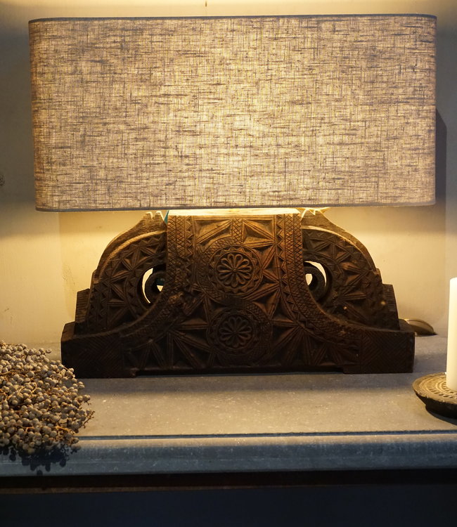 Be-Uniq Tafellamp Antiek Pilaarornament + Linnen Kap