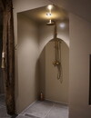 Rene Houtman Antieke Bronzen Opbouwdoucheset