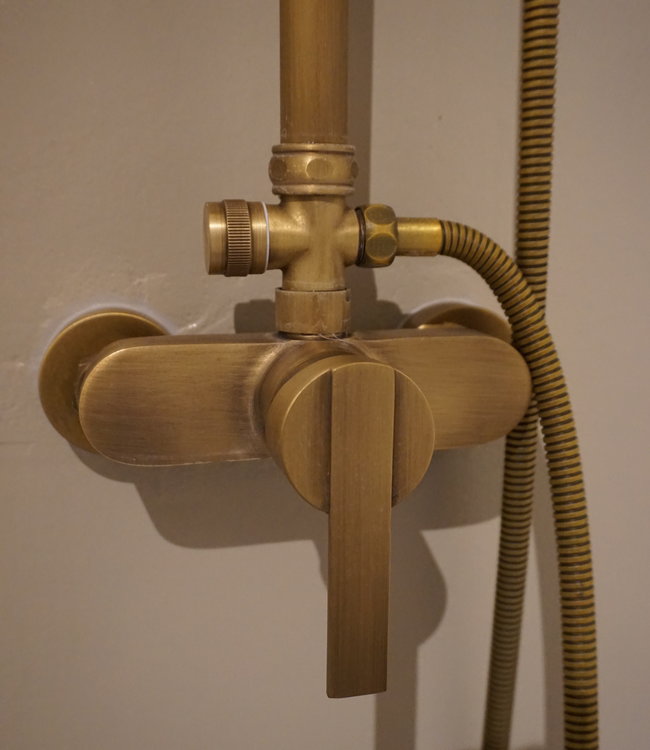 Rene Houtman Antieke Bronzen Opbouwdoucheset