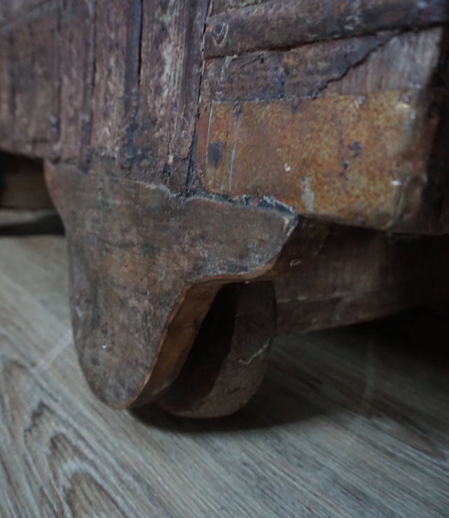 Rene Houtman Indiase Huwelijkskist Wielkast-Model 127x98x70