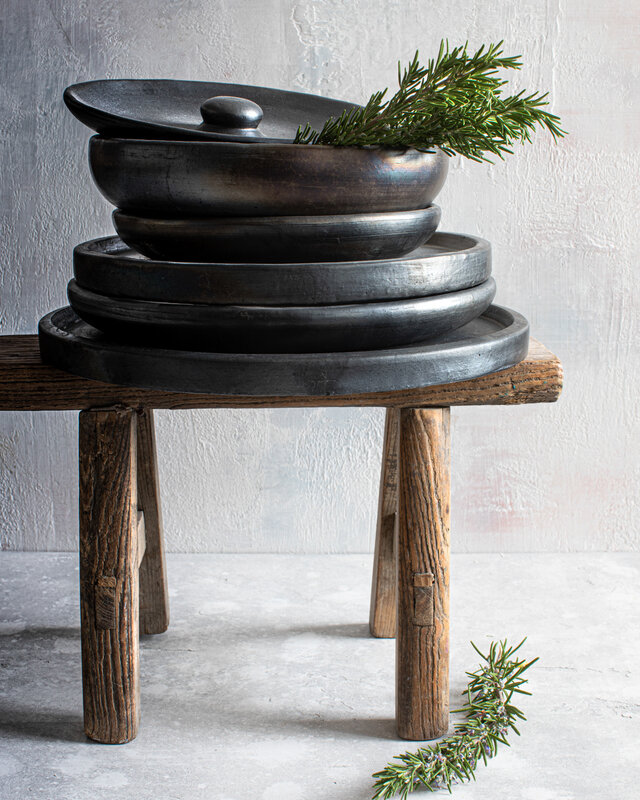 Bazar Bizar The Burned Diep Bord - Zwart - H5 x B22 cm