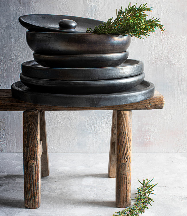 Bazar Bizar The Burned Diep Bord - Zwart - H5 x B22 cm