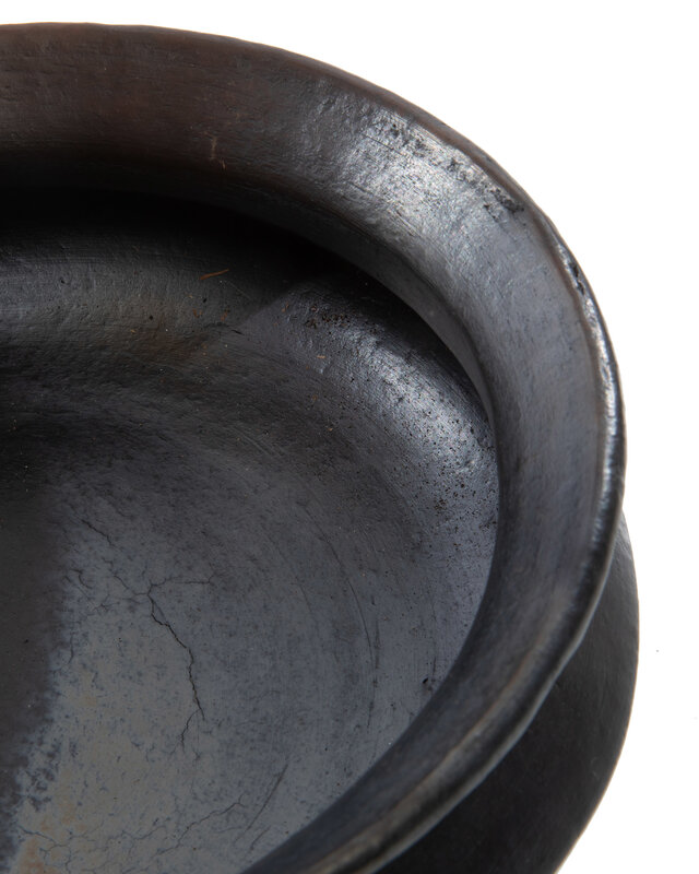Bazar Bizar The Burned Oval Pot - Zwart - L26 x B22 x H11 cm