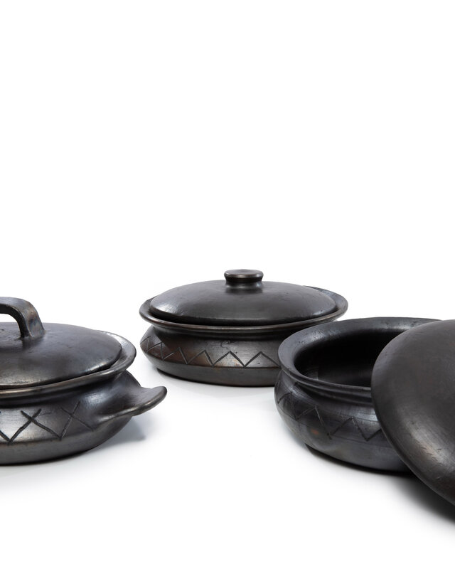 Bazar Bizar The Burned Oval Pot met Patroon en Handgrepen - Zwart - H13 cm