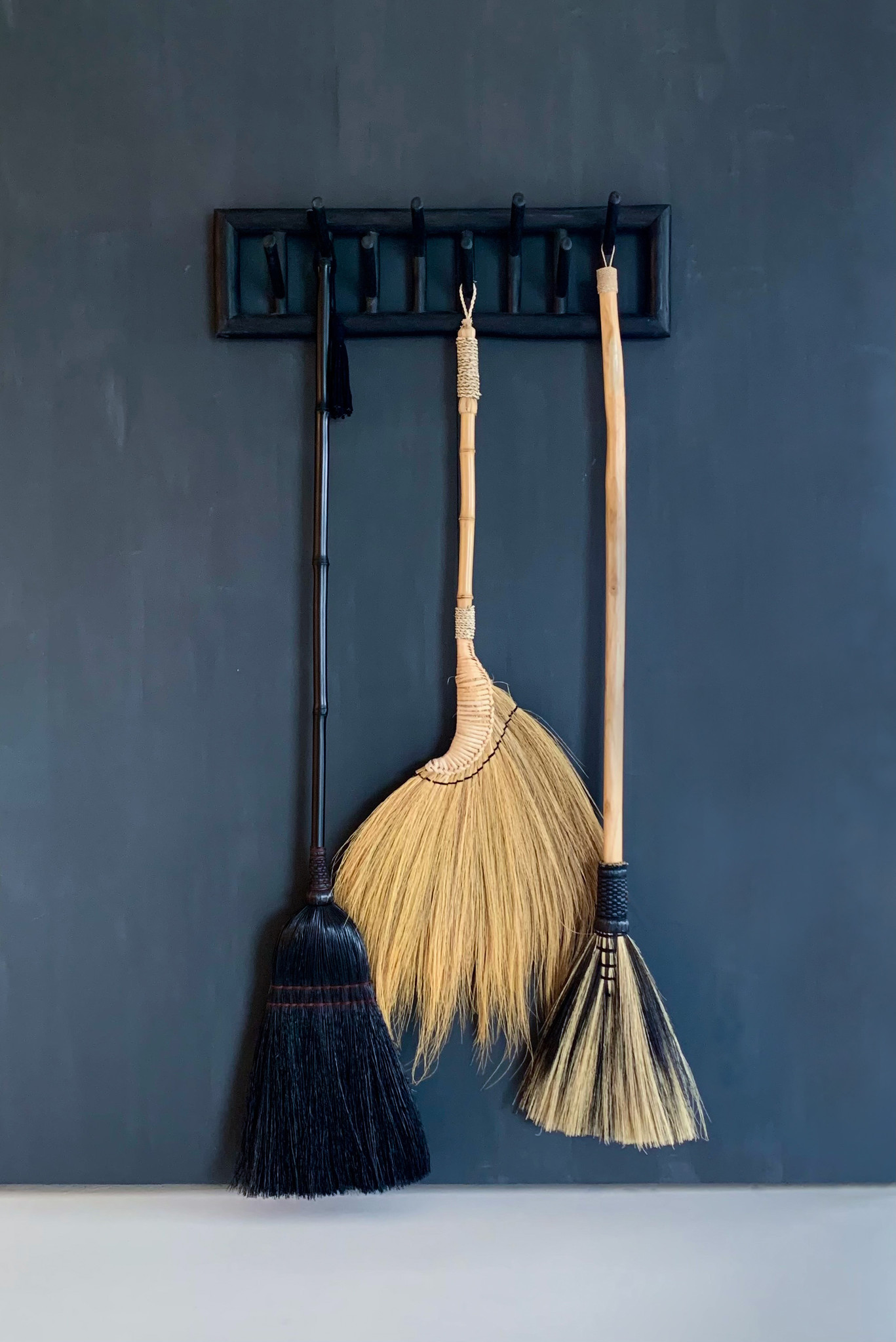 Bazar Bizar The Island Kleerhanger - Zwart - L70 cm