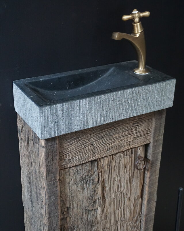 Rene Houtman Oud Eikenhouten Geborsteld Toiletmeubel 1 deur + Gefrijnde Fontein