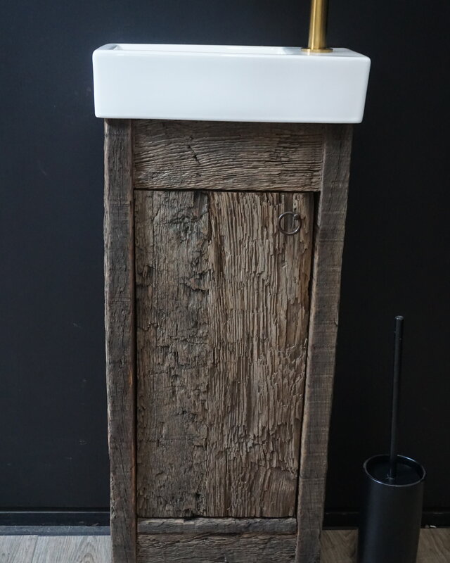 Rene Houtman Oud Eikenhouten Geborsteld Toiletmeubel 1 deur + Witte Fontein