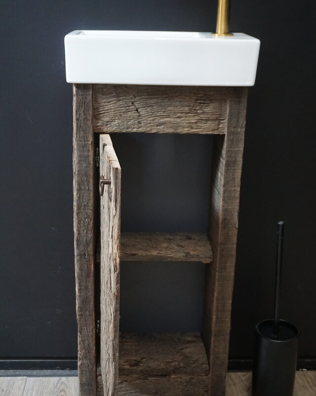 Rene Houtman Oud Eikenhouten Geborsteld Toiletmeubel 1 deur + Witte Fontein