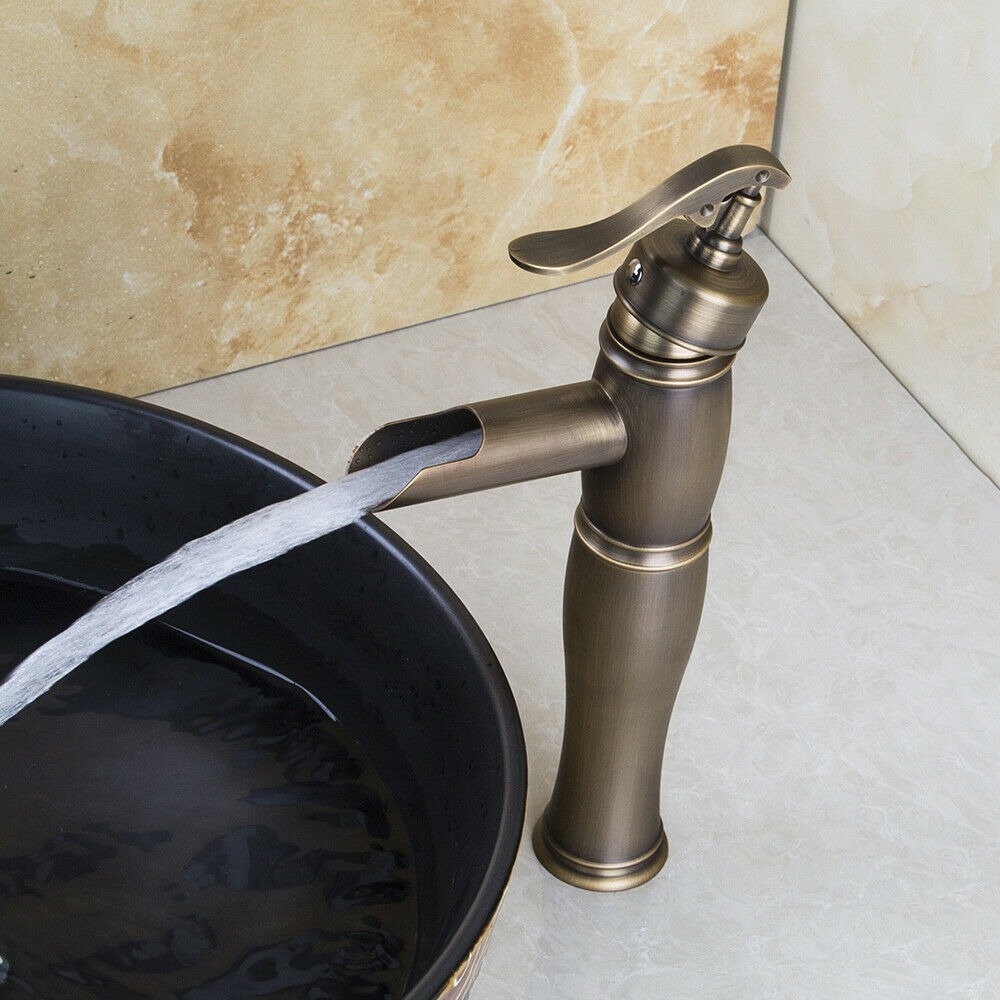 Rene Houtman Bronzen Watervalkraan - Mengbaar - H32 cm