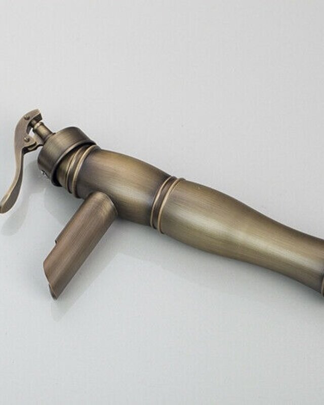 Rene Houtman Bronzen Watervalkraan - Mengbaar - H32 cm