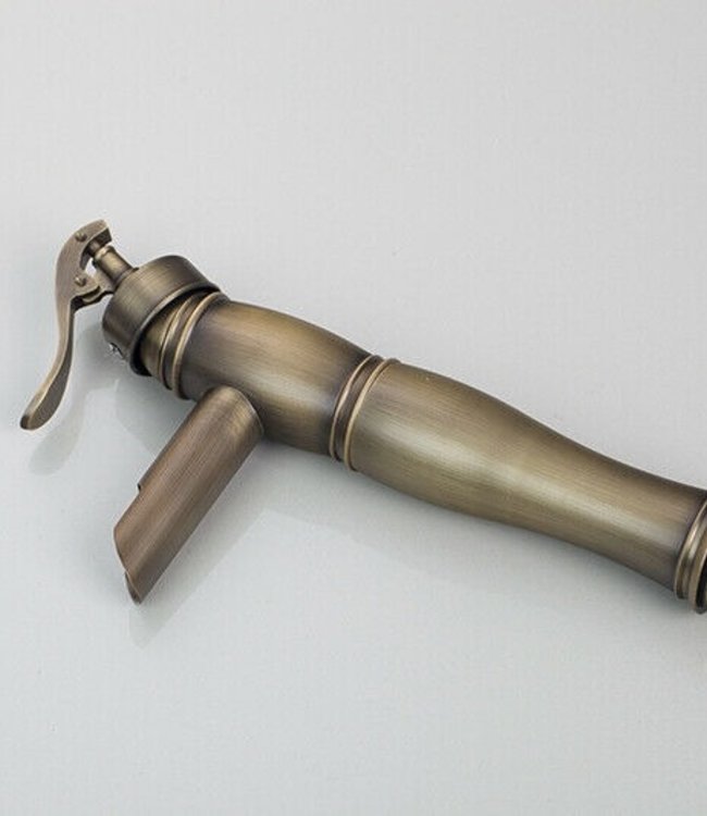 Rene Houtman Bronzen Watervalkraan - Mengbaar - H32 cm