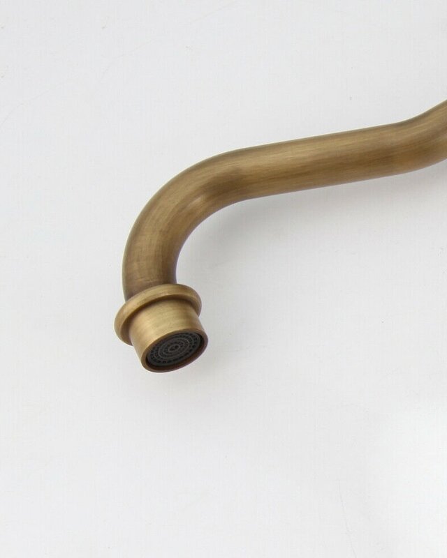 Rene Houtman Landelijke Bronzen Mengkraan - H32 cm