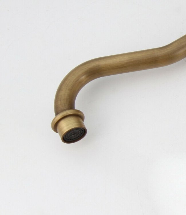 Rene Houtman Landelijke Bronzen Mengkraan - H32 cm