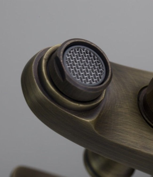 Rene Houtman Bronzen Badkraan met Handdouche - L20 cm