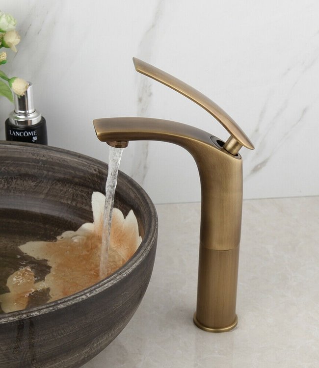 Rene Houtman Landelijke Mengkraan - Bronzen Uitvoering - H27 cm