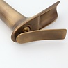 Rene Houtman Hoge Watervalkraan Brons - H27,5 cm Rene Houtman Hoge Watervalkraan Brons - H27,5 cm